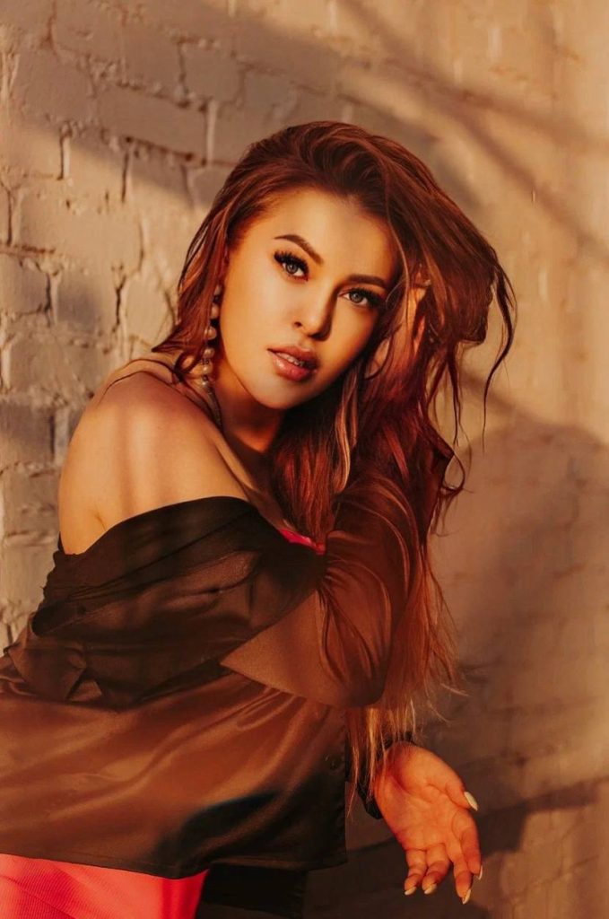 erotic massage Moscow outcall
